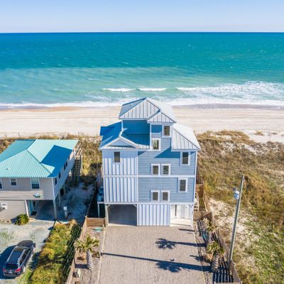 504 Ocean Dr, N Topsail Beach, NC 28460