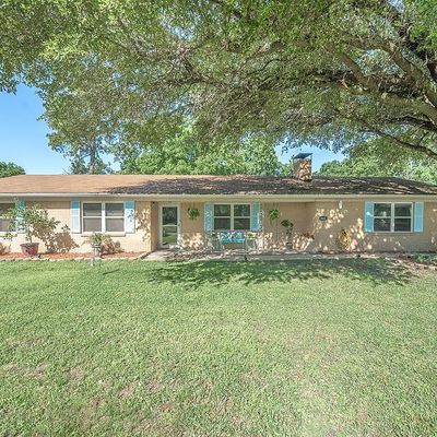 542 S Houston St, Edgewood, TX 75117