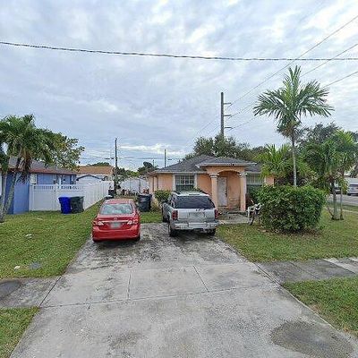 5584 Plunkett St, Hollywood, FL 33021