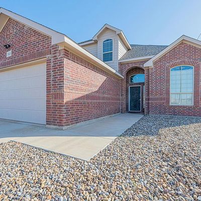 5600 Baca St, Midland, TX 79705