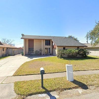 4537 Snead Dr, Corpus Christi, TX 78413