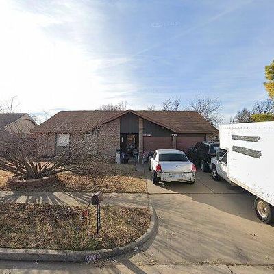 620 Sw 23 Rd St, Moore, OK 73160