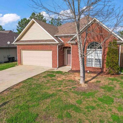 683 Waterford Ln, Calera, AL 35040