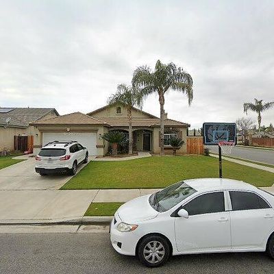 5821 Royalston Falls Dr, Bakersfield, CA 93312