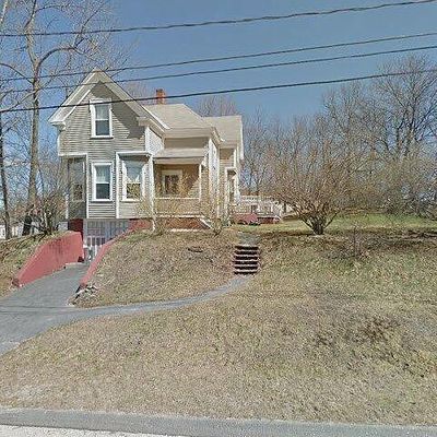 6 Summit St, Auburn, ME 04210