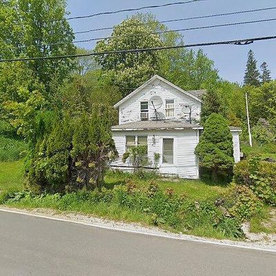 619 Reach Rd, Sargentville, ME 04673