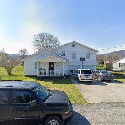 805 Worchester Ave, Middlesboro, KY 40965