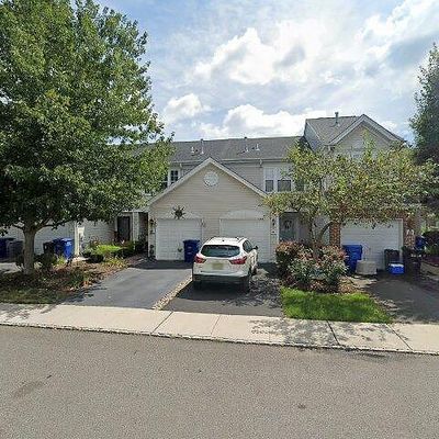 81 Augusta Dr, Columbus, NJ 08022