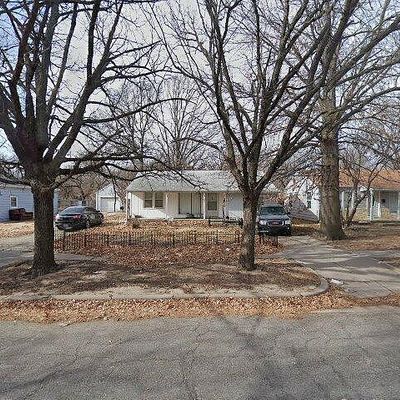 845 S Dellrose Ave, Wichita, KS 67218