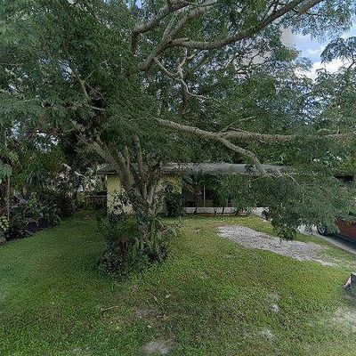 867 Oleander Ave, Fort Myers, FL 33916