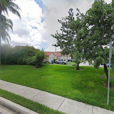 761 Nw 172 Nd Ter, Pembroke Pines, FL 33029