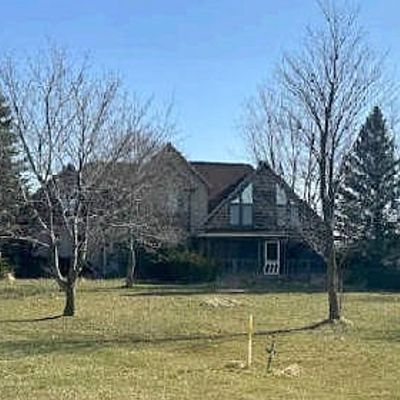 7640 Jefferson Rd, North Branch, MI 48461