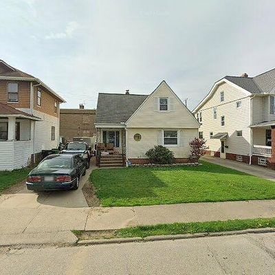 9512 Dorothy Ave, Cleveland, OH 44125