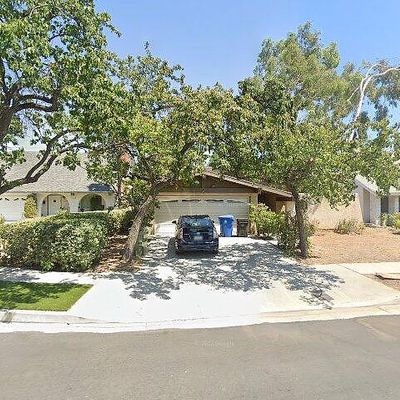 11058 Enfield Ave, Granada Hills, CA 91344