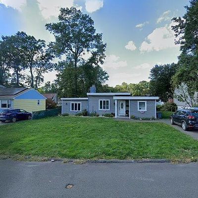 102 Seaview Ave, West Haven, CT 06516