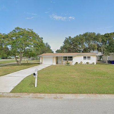 10399 63rd Ave N, Seminole, FL 33772