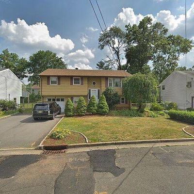 15 Hamilton Blvd, Piscataway, NJ 08854