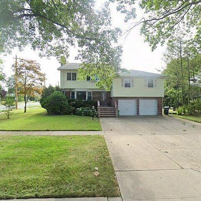 125 Jefferson St, Garden City, NY 11530