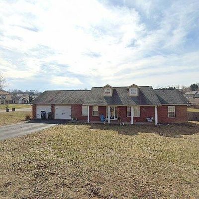 1715 Aster Ct, Sevierville, TN 37862