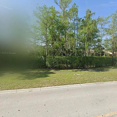 1808 Kings Lake Blvd, Naples, FL 34112