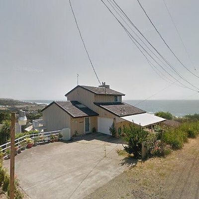 1856 Nw 51 St St, Lincoln City, OR 97367