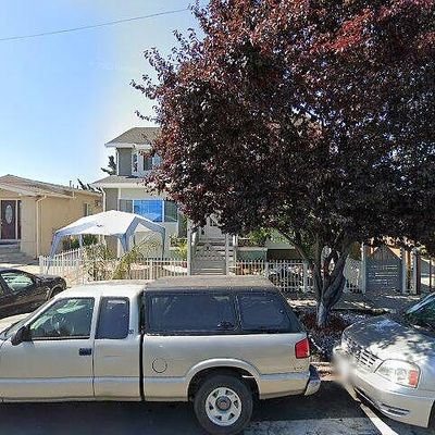 1536 Garvin Ave, Richmond, CA 94801