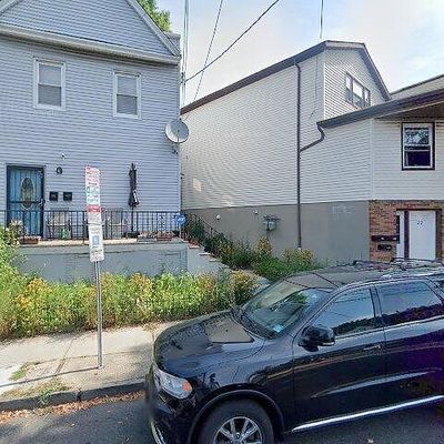 22 Troy St, Jersey City, NJ 07307