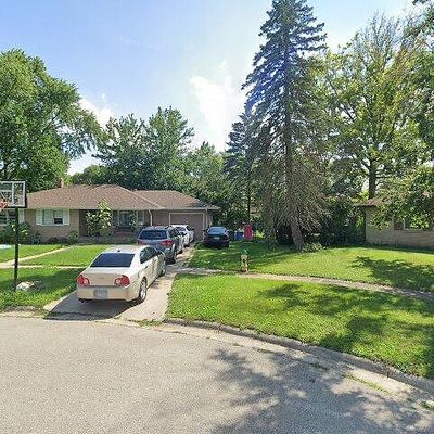 2314 Nevada Cir, Rockford, IL 61108