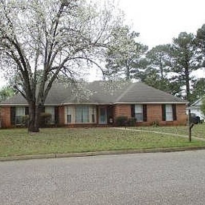 201 Boyce Rd, Dothan, AL 36305