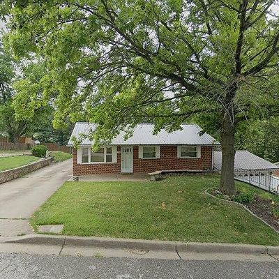 24 James Dr, Saint Charles, MO 63301