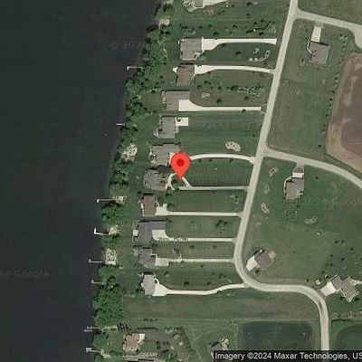 355 Lake Breeze Dr, Chilton, WI 53014