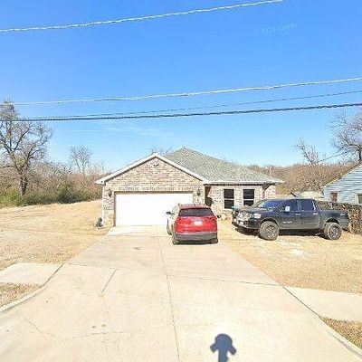 3021 Hanger Ave, Fort Worth, TX 76105