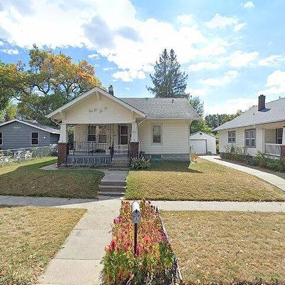 3143 W St, Lincoln, NE 68503