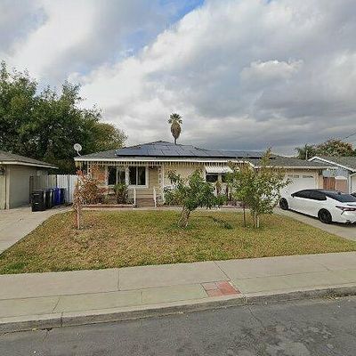 412 W Cornell Dr, Rialto, CA 92376