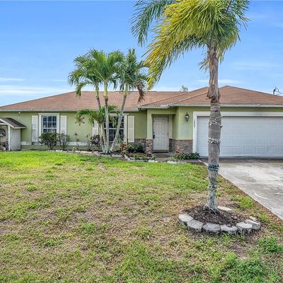 3807 24 Th St Sw, Lehigh Acres, FL 33976