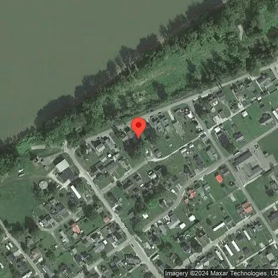 543 E 1 St Ave, South Shore, KY 41175