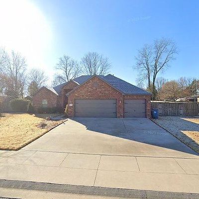 576 E Hayes St, Pea Ridge, AR 72751