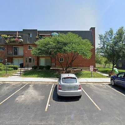 582 Fairway View Dr Apt 3 G, Wheeling, IL 60090