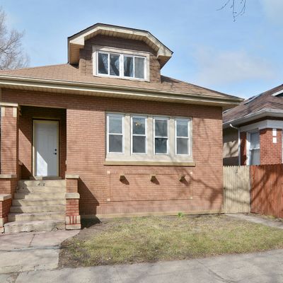 4856 W Concord Pl, Chicago, IL 60639