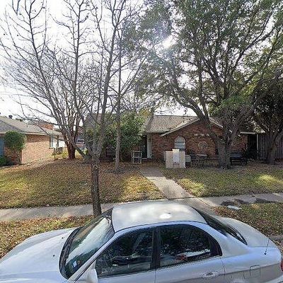 5072 Shannon Dr, The Colony, TX 75056