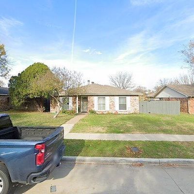 5077 Thompson Dr, The Colony, TX 75056