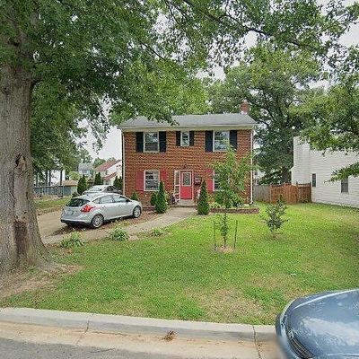 6901 100 Th Ave, Lanham, MD 20706