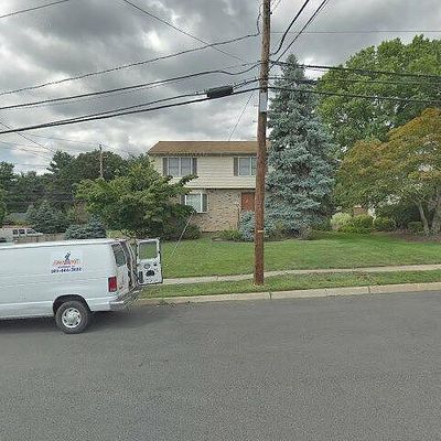 7 Walray Ave, North Haledon, NJ 07508