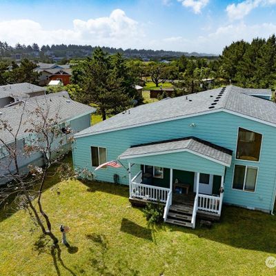 700 Oysterville Rd, Ocean Park, WA 98640