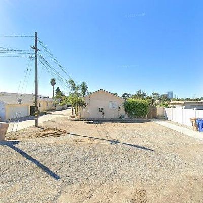 842 E Collins St, Oxnard, CA 93036