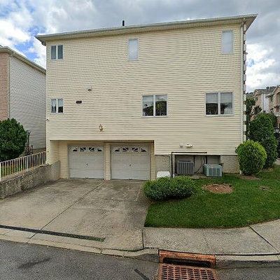 77 Michael Loop, Staten Island, NY 10301