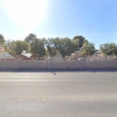 1002 Tam O Shanter, Las Vegas, NV 89109