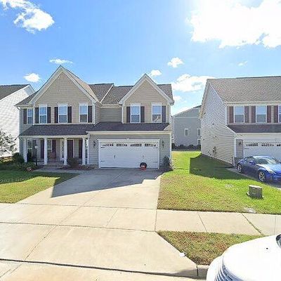 105 Boxwood Ln, Smithfield, VA 23430