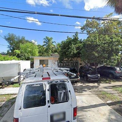 9525 Nw 2 Nd Ave, Miami Shores, FL 33150