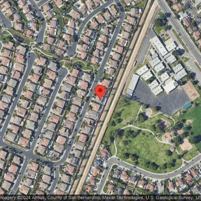 11424 Bridgeway Dr, Riverside, CA 92505